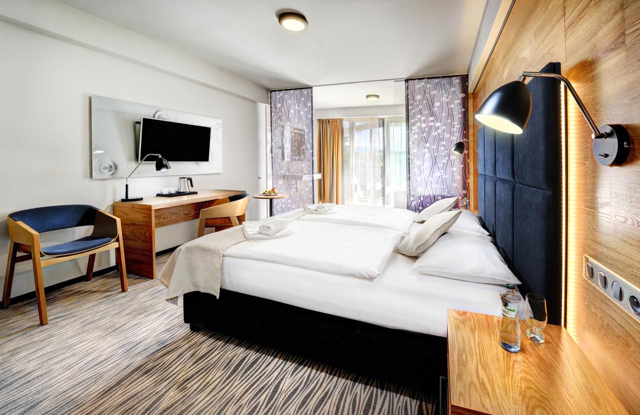 Hotel Galeria Thermal Bešeňová Eksteriør billede